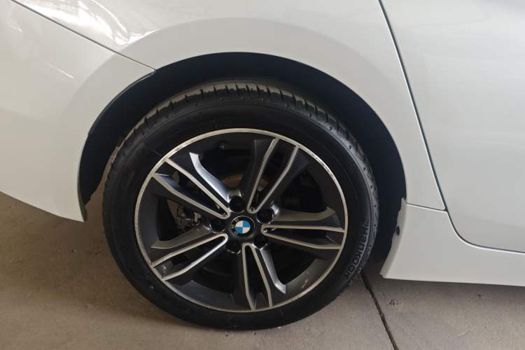 Used BMW 1 Series 2018 118i Sport Edition Right Rear Wheel Hub