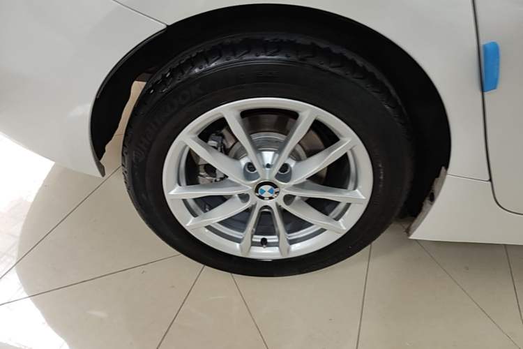 Used BMW 1 Series 2018 118i Fashion Model Right Rear Wheel Hub