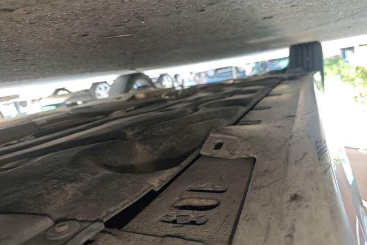 Used BMW 1 Series 2018 118i Sport Edition Right Side Sill