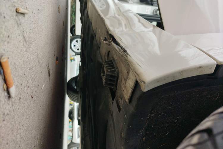 Used BMW 1 Series 2018 118i Sport Edition Right Side Sill