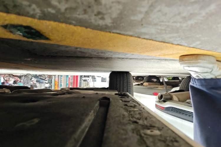 Used BMW 1 Series 2018 118i Leading Model Right Side Sill