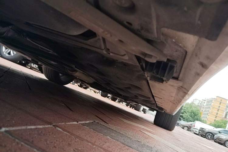 Used BMW 1 Series 2018 118i Sport Edition Right Side Sill