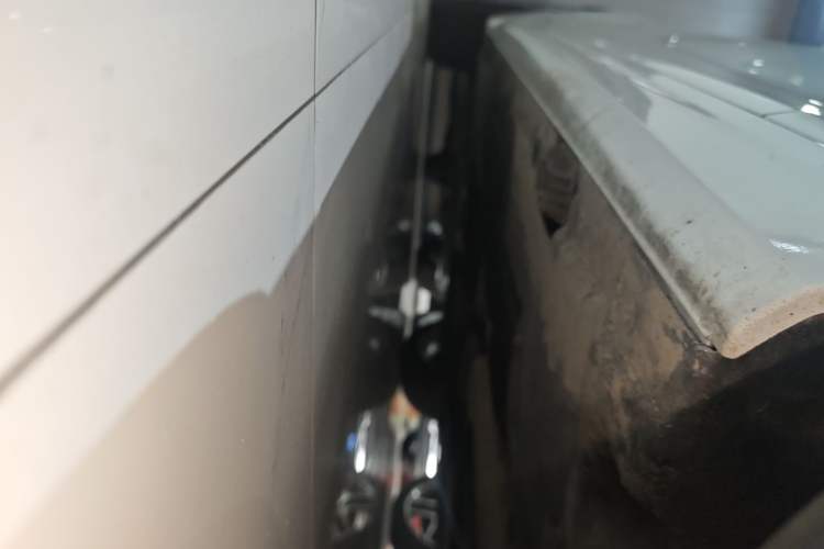 Used BMW 1 Series 2018 120i M Sport Package Right Side Sill
