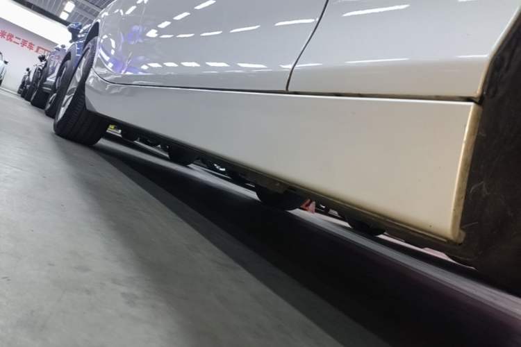 Used BMW 1 Series 2018 118i Leading Model Right Side Sill
