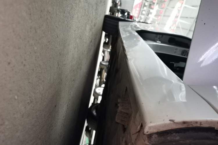 Used BMW 1 Series 2018 Restyled 120i Design Package Edition Right Side Sill