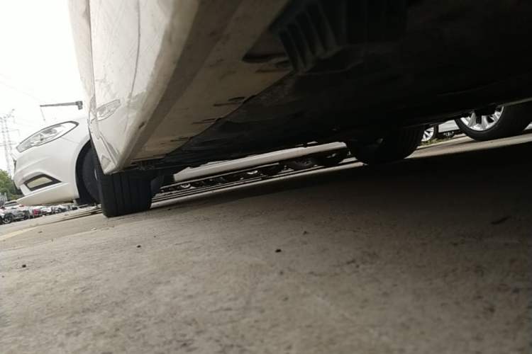 Used BMW 1 Series 2018 Facelifted 118i Sport Edition Right Side Sill