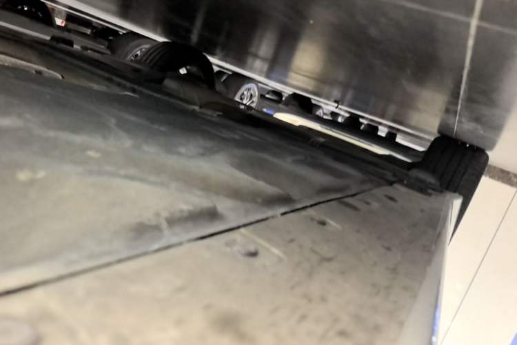 Used BMW 1 Series 2018 118i Sport Edition Right Side Sill