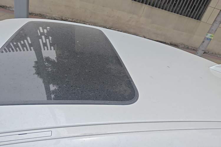 Used BMW 1 Series 2018 118i Leading Model Roof