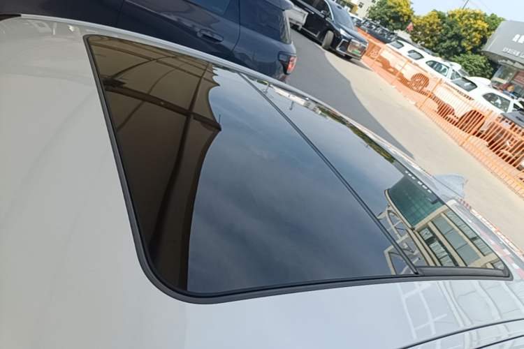 Used BMW 1 Series 2018 Facelifted 118i Sport Edition Roof