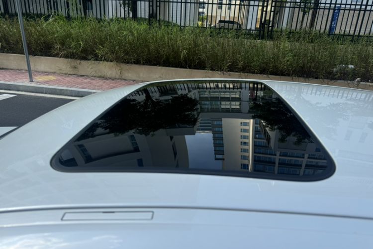 Used BMW 1 Series 2018 118i Leading Model Roof