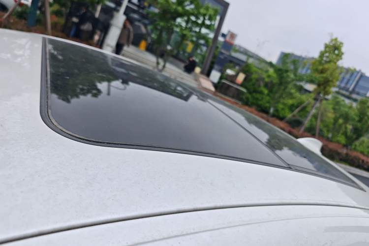 Used BMW 1 Series 2018 Facelifted 118i Design Package Edition Roof