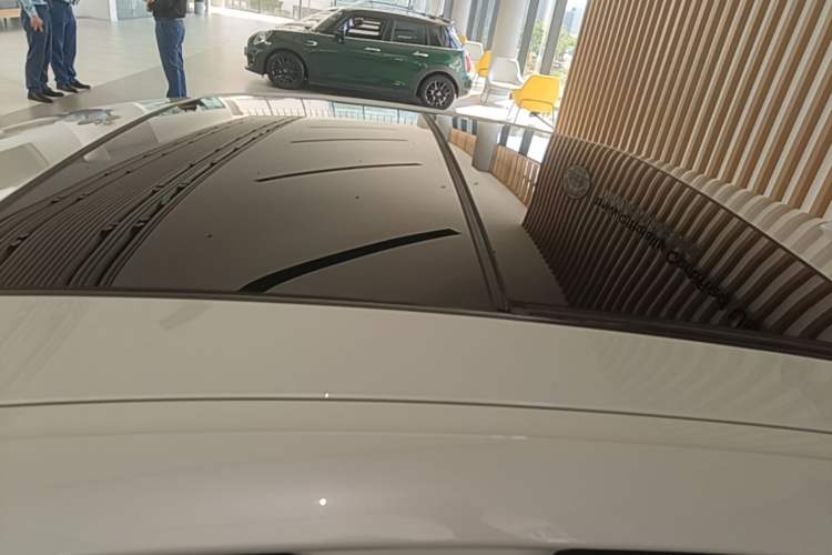 Used BMW 1 Series 2018 118i Sport Edition Roof