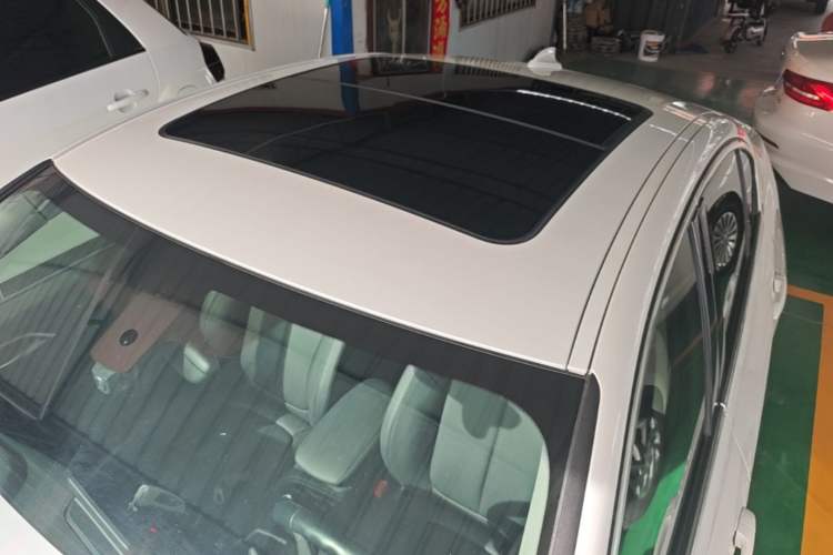 Used BMW 1 Series 2018 Facelifted 118i Sport Edition Roof