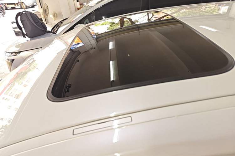 Used BMW 1 Series 2018 118i Leading Model Roof