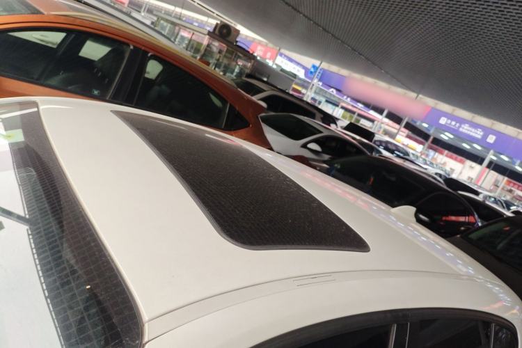 Used BMW 1 Series 2018 118i Leading Model Roof
