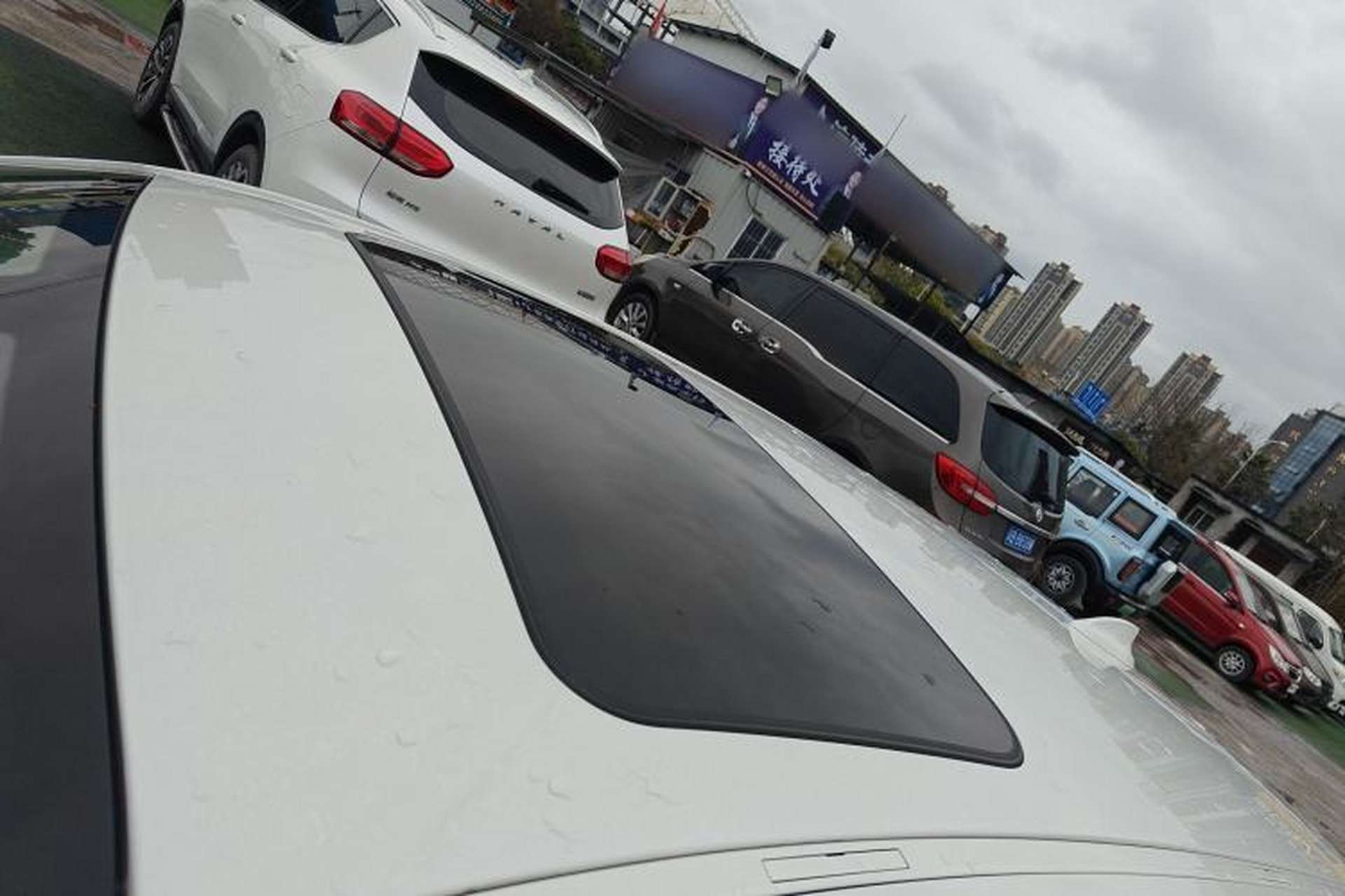 Used BMW 1 Series 2018 118i Leading Model Roof