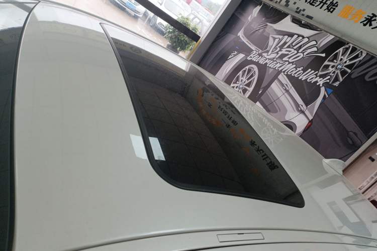 Used BMW 1 Series 2018 118i Sport Design Package Roof