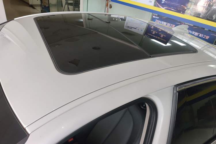 Used BMW 1 Series 2018 Facelifted 118i Sport Edition Roof