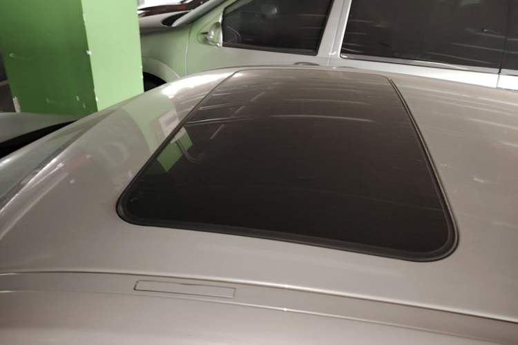 Used BMW 1 Series 2018 118i Leading Model Roof