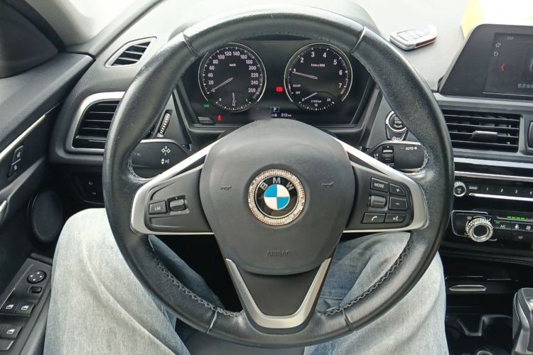 Used BMW 1 Series 2018 118i Sport Edition Steering Wheel