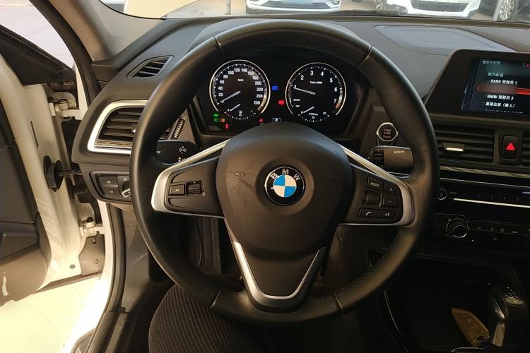 Used BMW 1 Series 2018 118i Sport Edition Steering Wheel