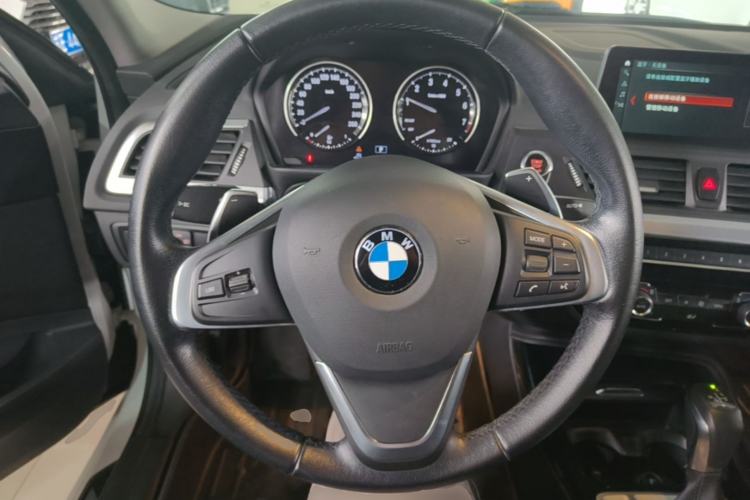 Used BMW 1 Series 2018 120i Design Package Model Steering Wheel