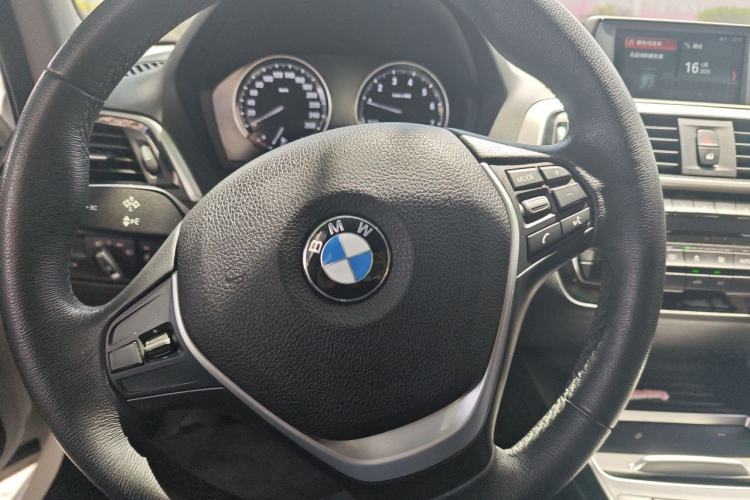 Used BMW 1 Series 2018 118i Leading Model Steering Wheel