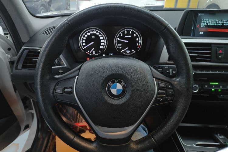 Used BMW 1 Series 2018 118i Leading Model Steering Wheel
