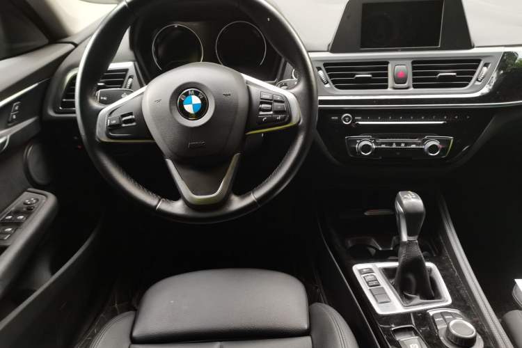 Used BMW 1 Series 2018 Facelifted 118i Sport Edition Steering Wheel