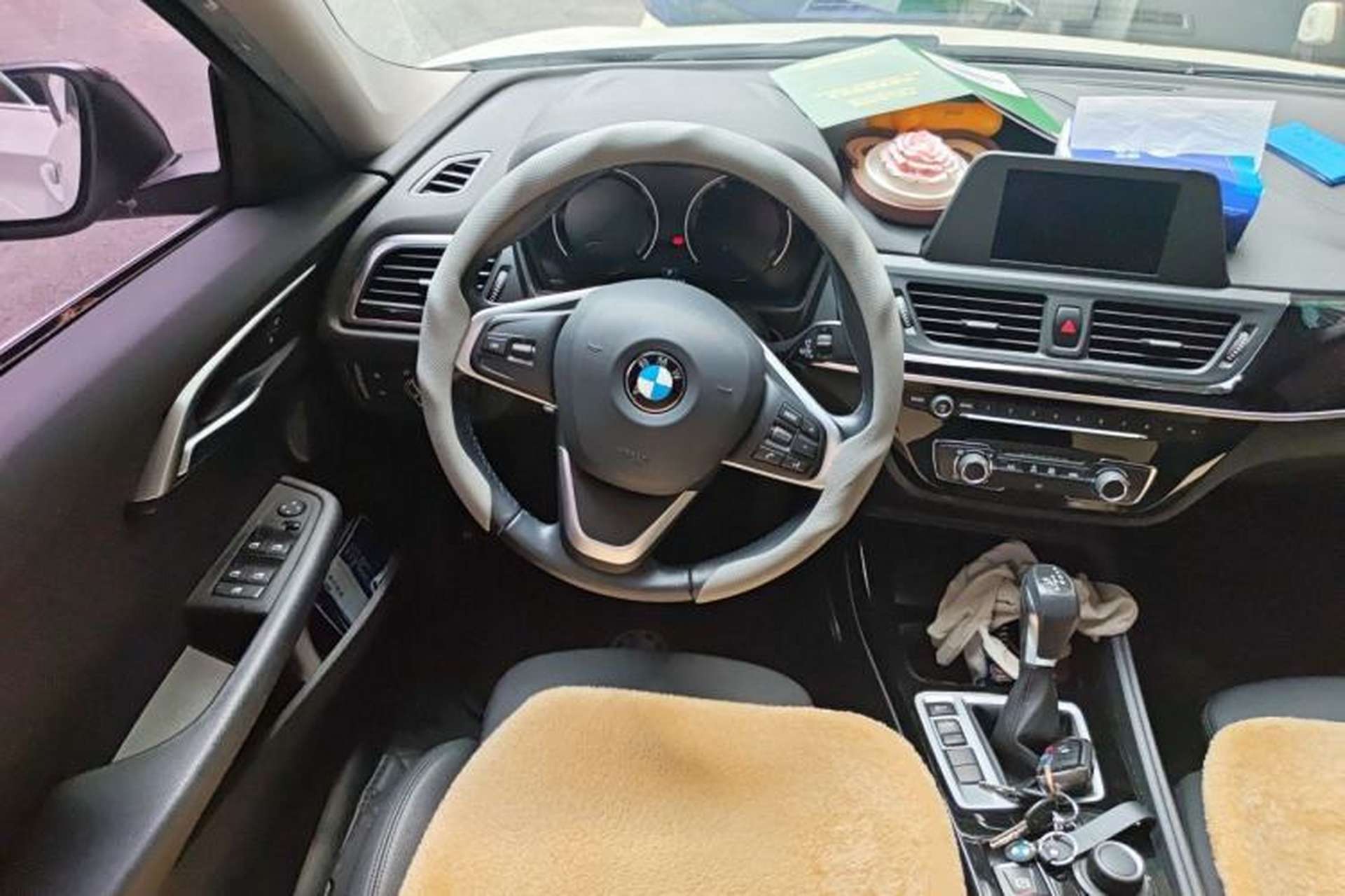 Used BMW 1 Series 2018 Facelifted 118i Sport Edition Steering Wheel