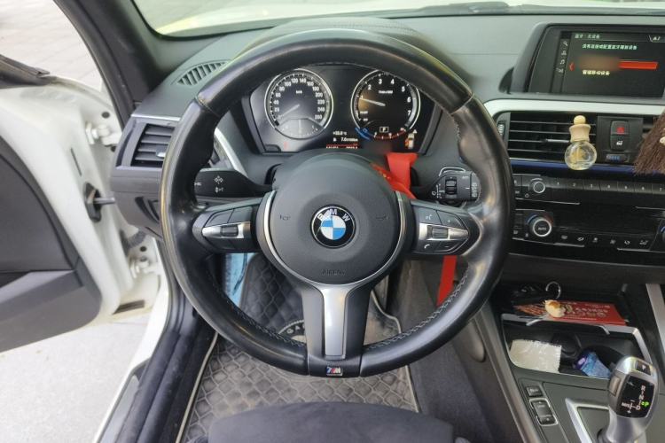 Used BMW 1 Series 2018 120i M Sport Package Steering Wheel