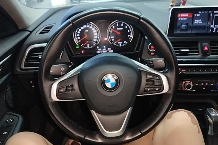 Used BMW 1 Series 2018 118i Sport Edition Steering Wheel