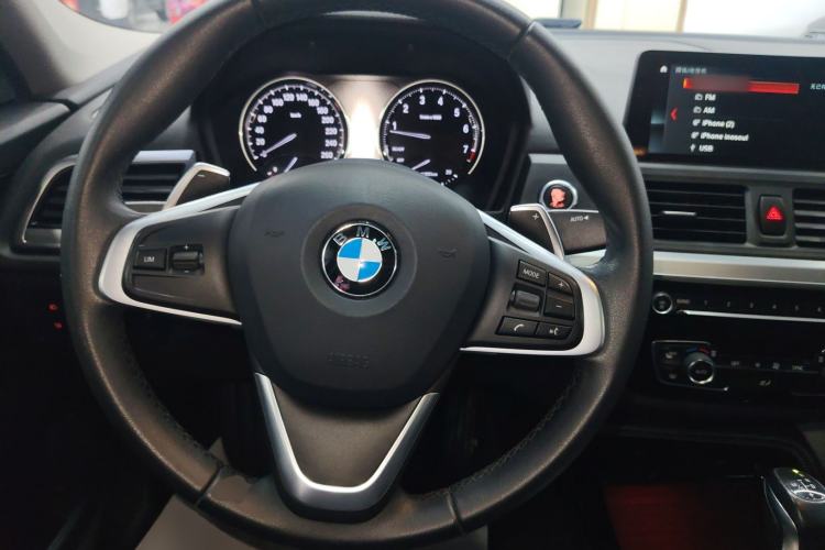 Used BMW 1 Series 2018 120i Design Package Model Steering Wheel