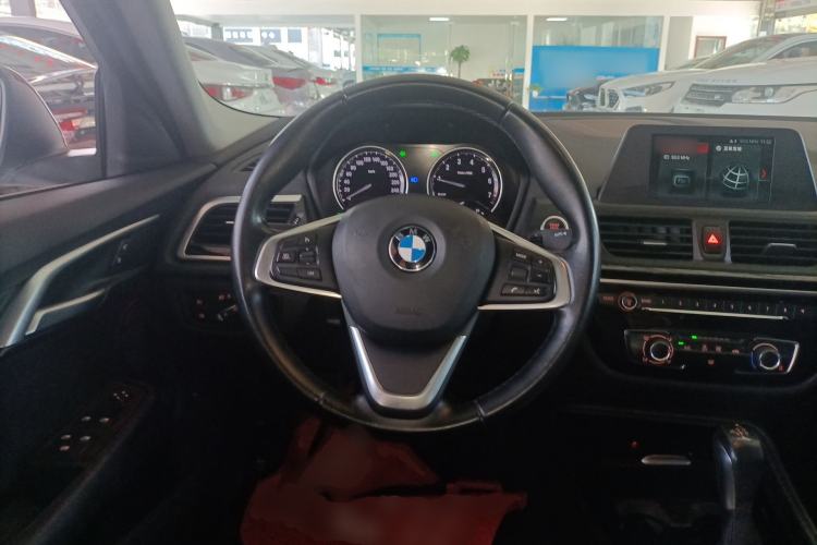 Used BMW 1 Series 2018 118i Sport Edition Steering Wheel