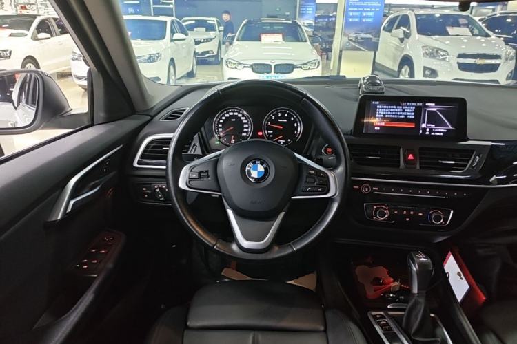 Used BMW 1 Series 2018 118i Sport Edition Steering Wheel