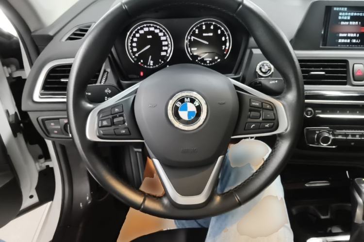 Used BMW 1 Series 2018 Facelifted 118i Sport Edition Steering Wheel