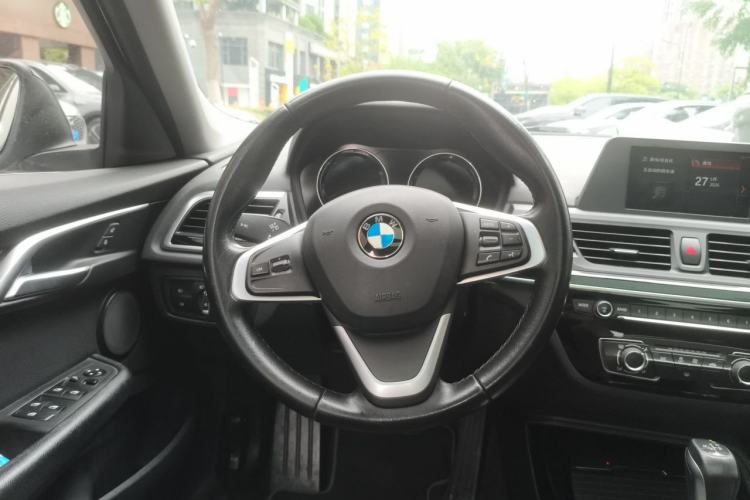 Used BMW 1 Series 2018 118i Sport Edition Steering Wheel