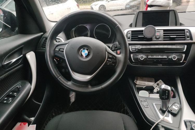 Used BMW 1 Series 2018 118i Leading Model Steering Wheel
