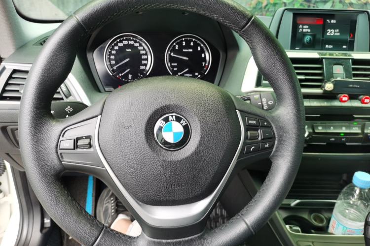 Used BMW 1 Series 2018 118i Leading Model Steering Wheel