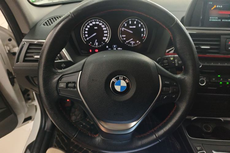Used BMW 1 Series 2018 118i Sport Design Package Steering Wheel