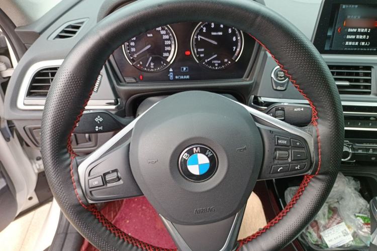 Used BMW 1 Series 2018 118i Sport Edition Steering Wheel