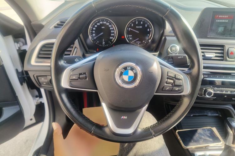 Used BMW 1 Series 2018 118i Sport Edition Steering Wheel