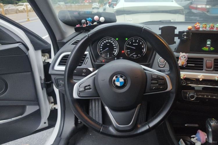 Used BMW 1 Series 2018 118i Fashion Model Steering Wheel