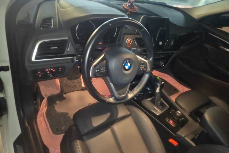 Used BMW 1 Series 2018 118i Sport Edition Steering Wheel