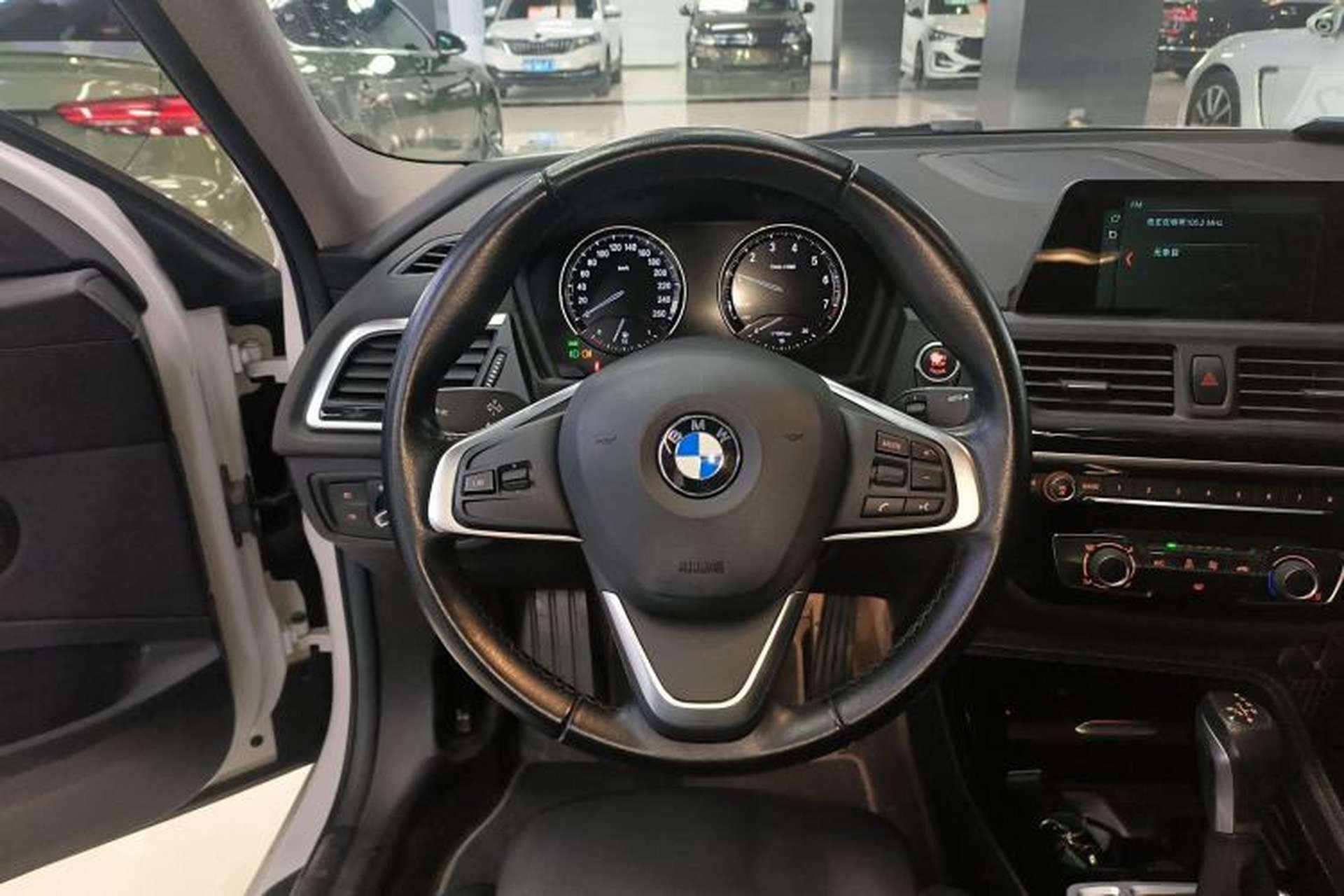 Used BMW 1 Series 2018 118i Sport Edition Steering Wheel
