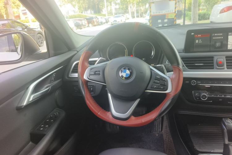 Used BMW 1 Series 2018 120i Design Package Model Steering Wheel