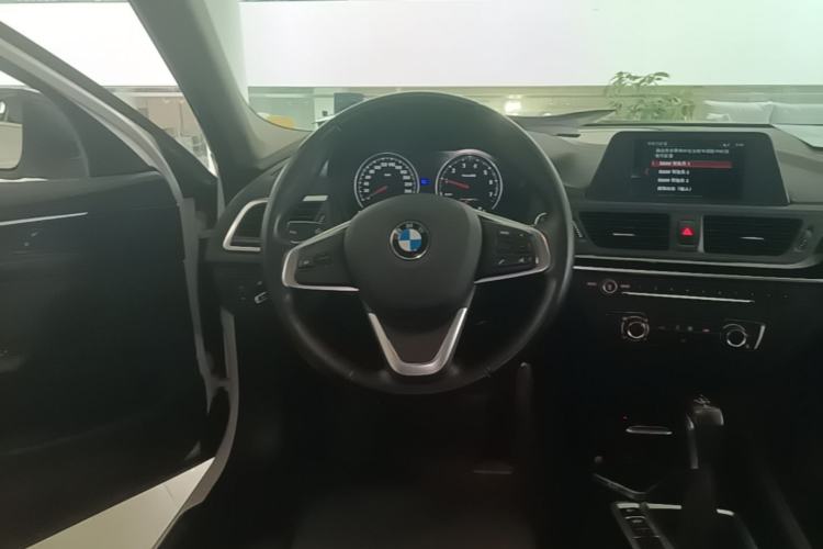 Used BMW 1 Series 2018 118i Sport Edition Steering Wheel