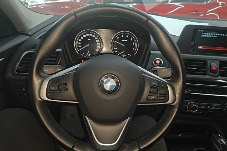 Used BMW 1 Series 2018 118i Sport Edition Steering Wheel