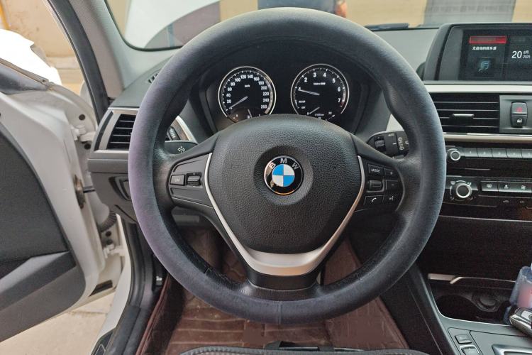 Used BMW 1 Series 2018 118i Leading Model Steering Wheel