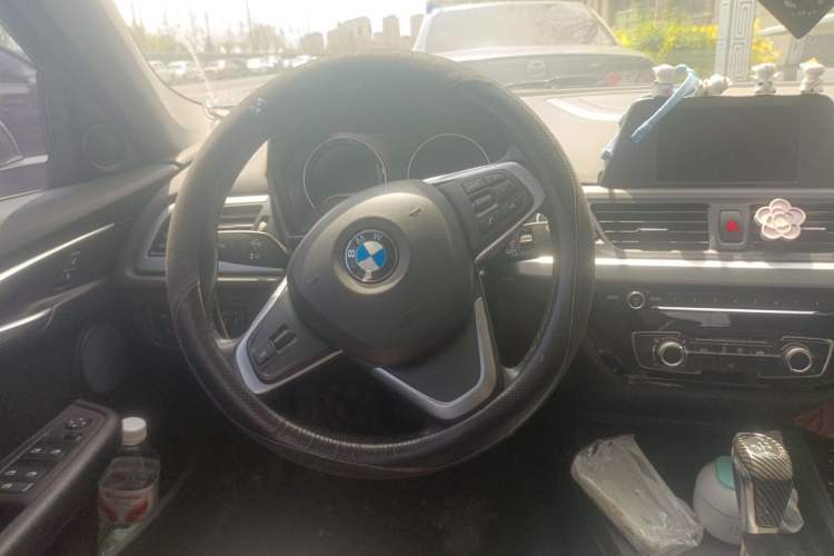 Used BMW 1 Series 2018 118i Fashion Model Steering Wheel